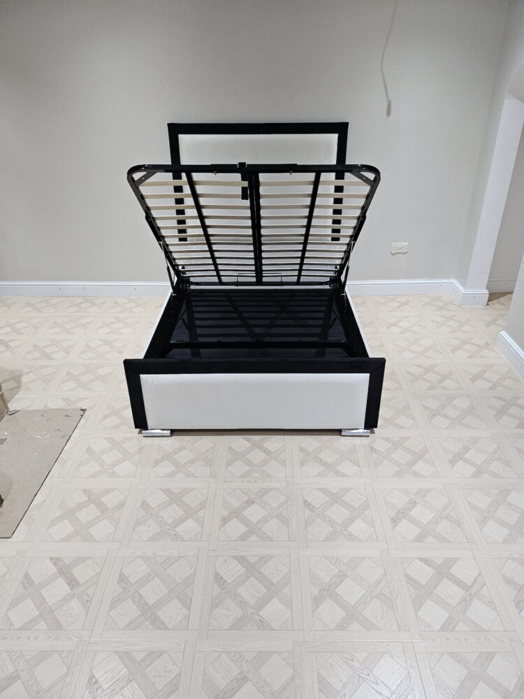 Image #3 from Martin