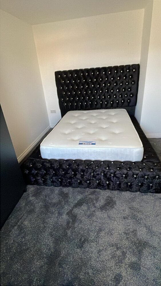 Image #3 from Sophie Bennett